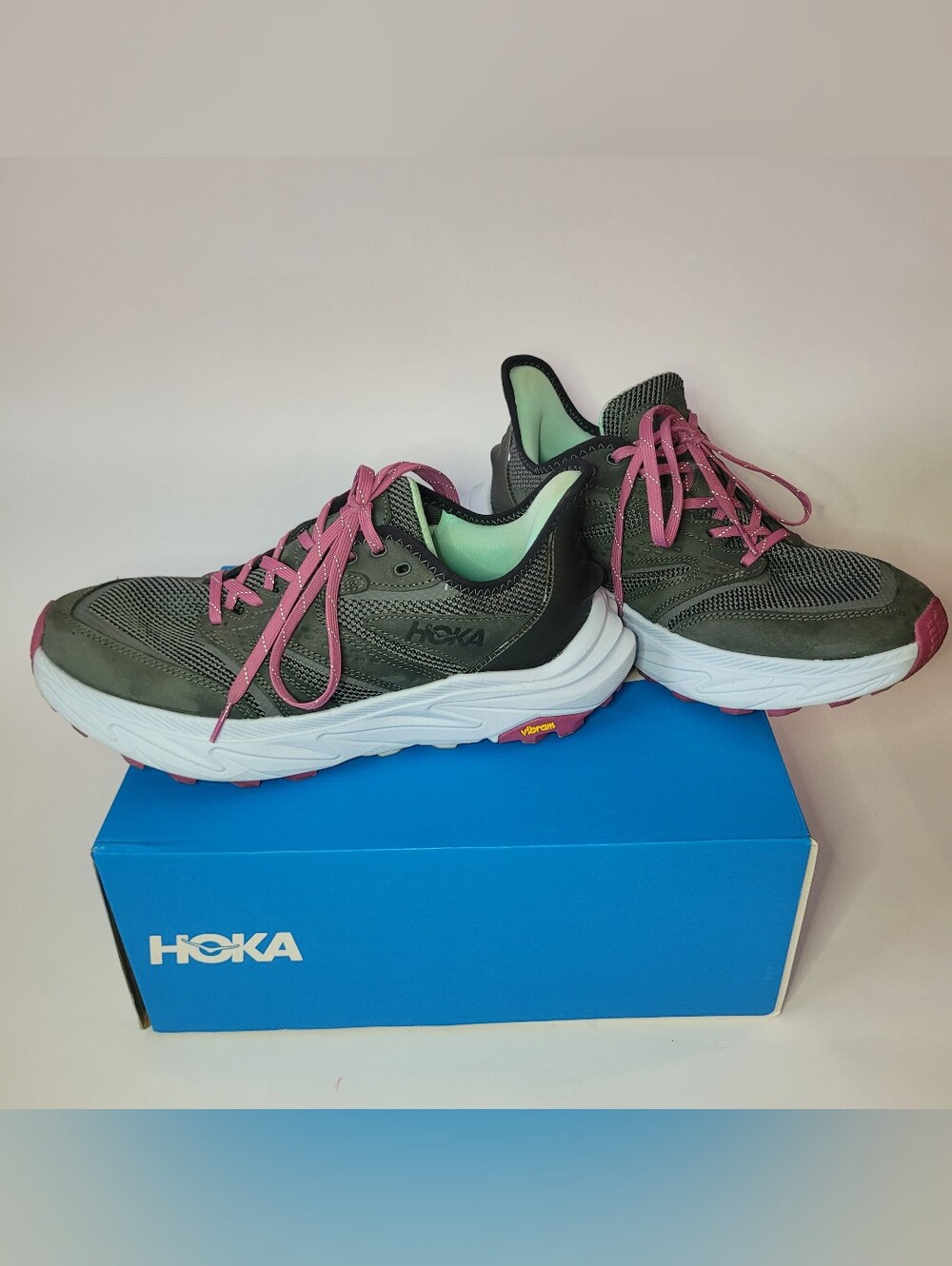 HOKA Anacapa 2 Freedom - Size 10B - Excellent Condition